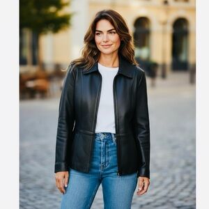 Danier Women's Black Leather Jacket